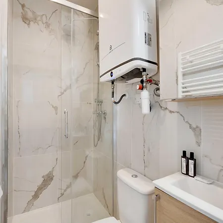 Charming - 1bdr-4p - Apartman *